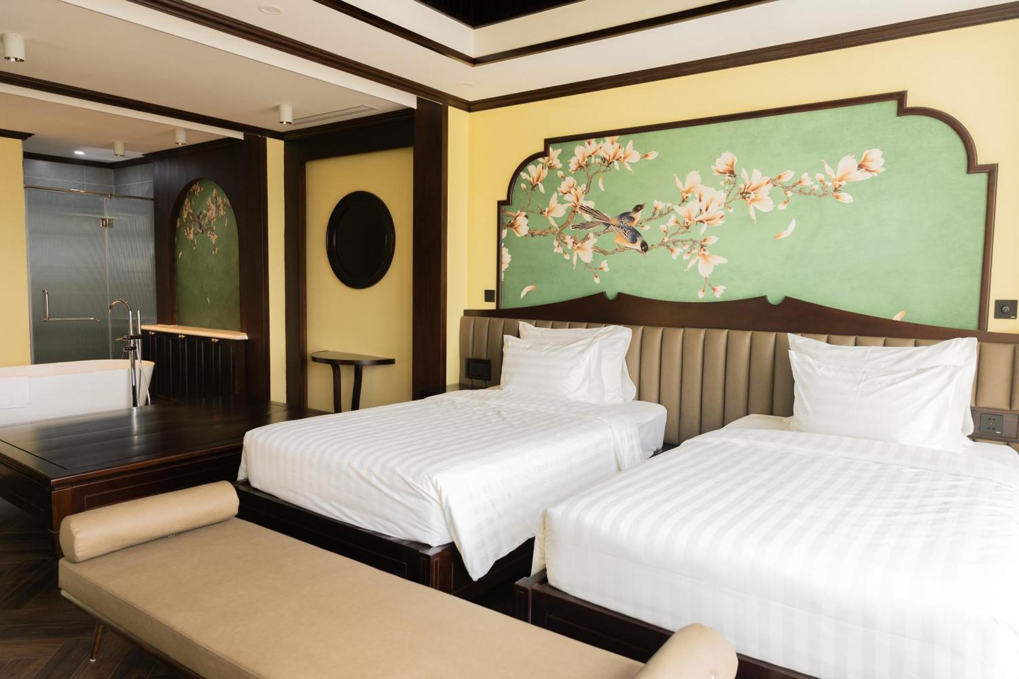 Legacy Hill Resort & Villas Hoa Binh Exterior photo