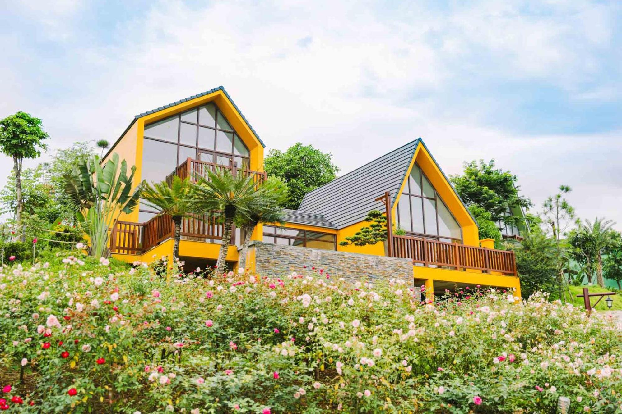 Legacy Hill Resort & Villas Hoa Binh Exterior photo