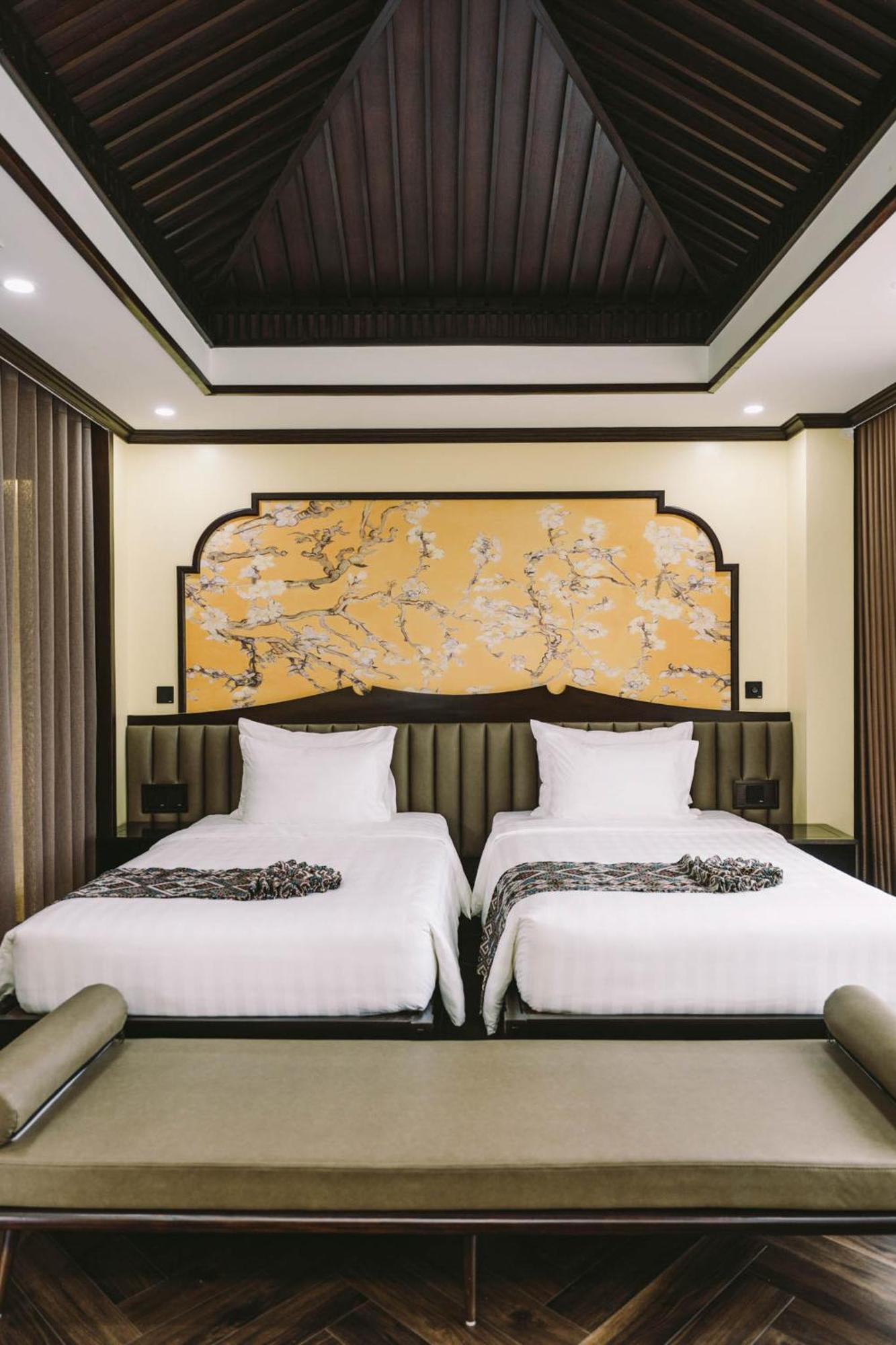 Legacy Hill Resort & Villas Hoa Binh Exterior photo